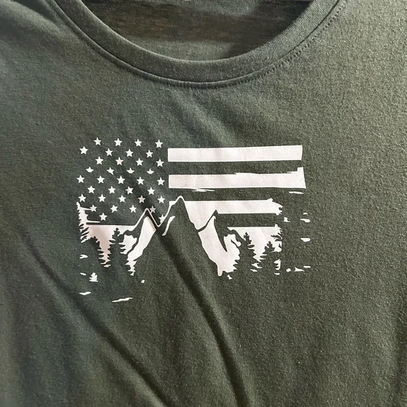 Patriotic American Olive Green Graphic Tee - Picture 2 of 3